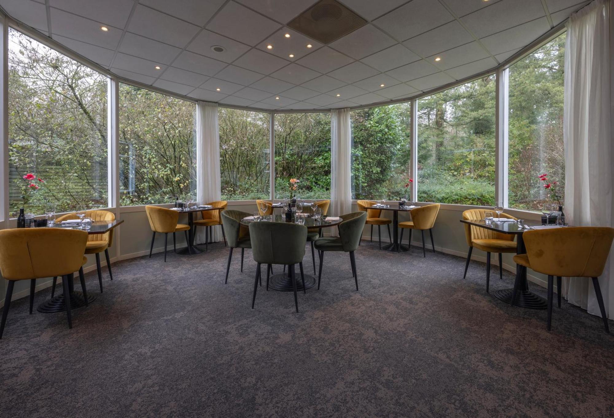 Fletcher Hotel-Restaurant Mooi Veluwe Путен Екстериор снимка