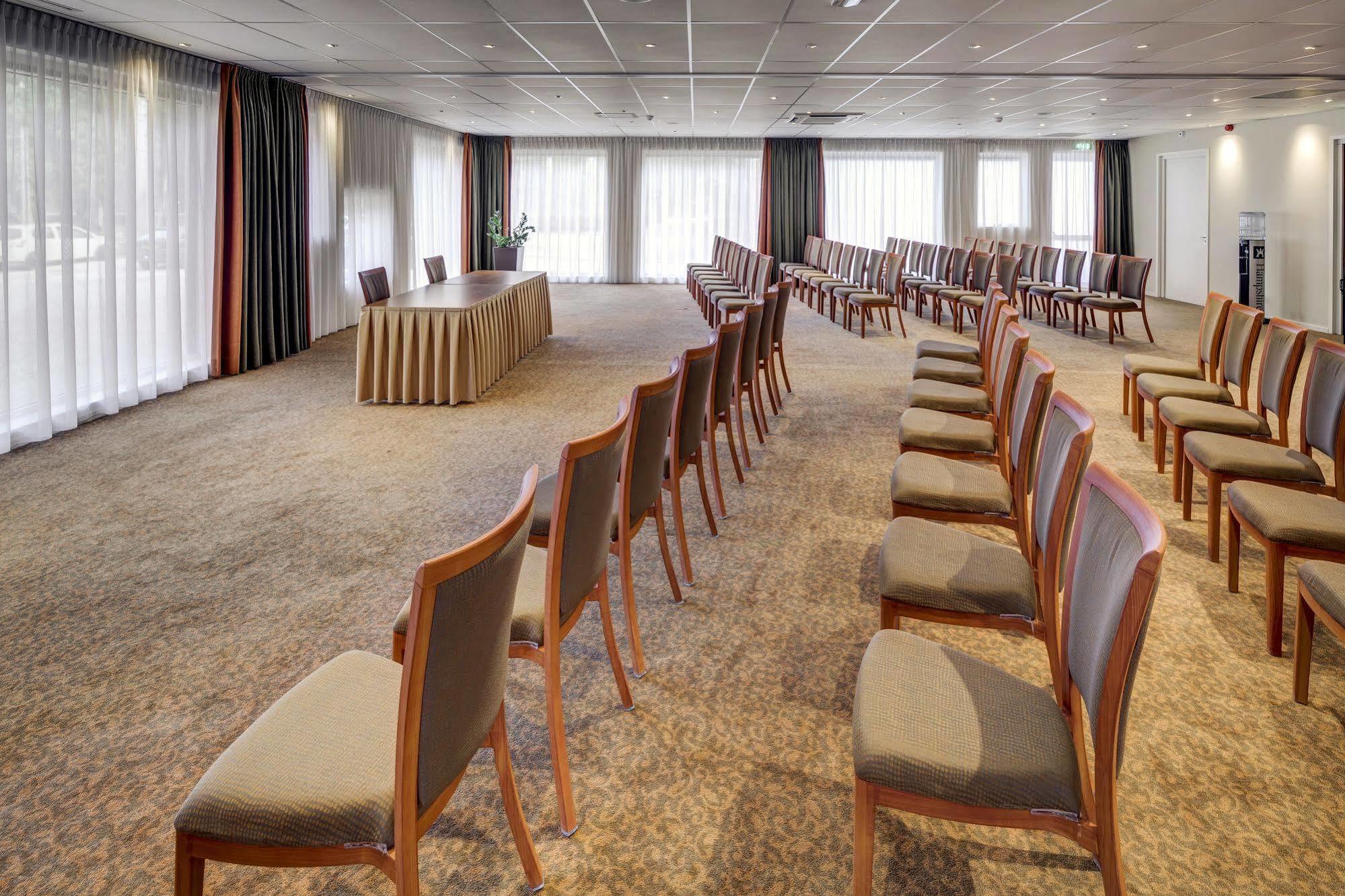 Fletcher Hotel-Restaurant Mooi Veluwe Путен Екстериор снимка