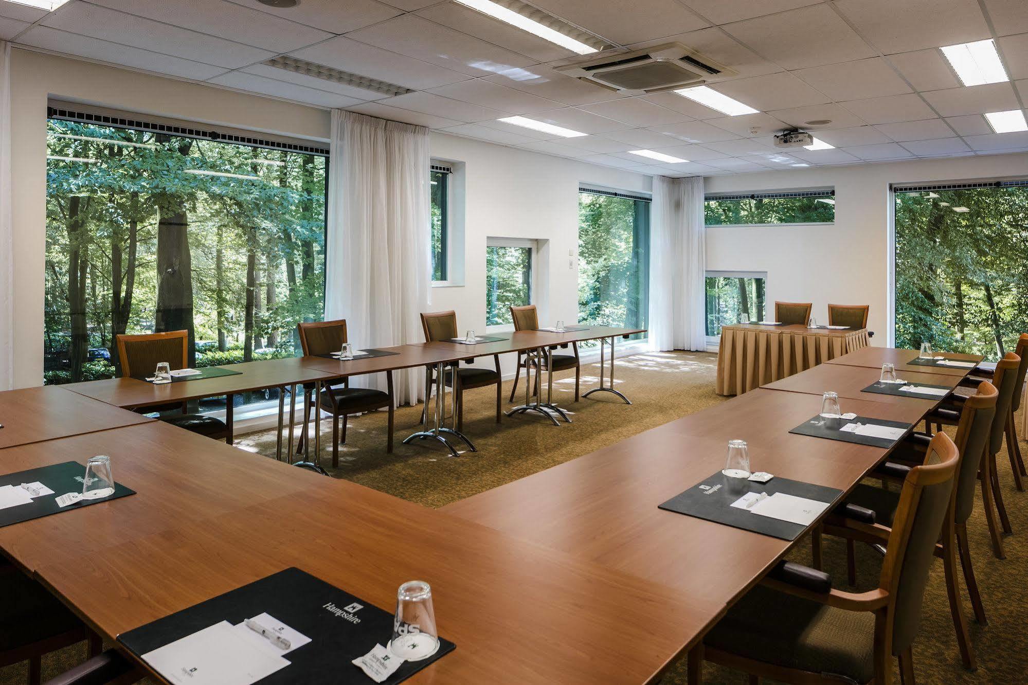 Fletcher Hotel-Restaurant Mooi Veluwe Путен Екстериор снимка